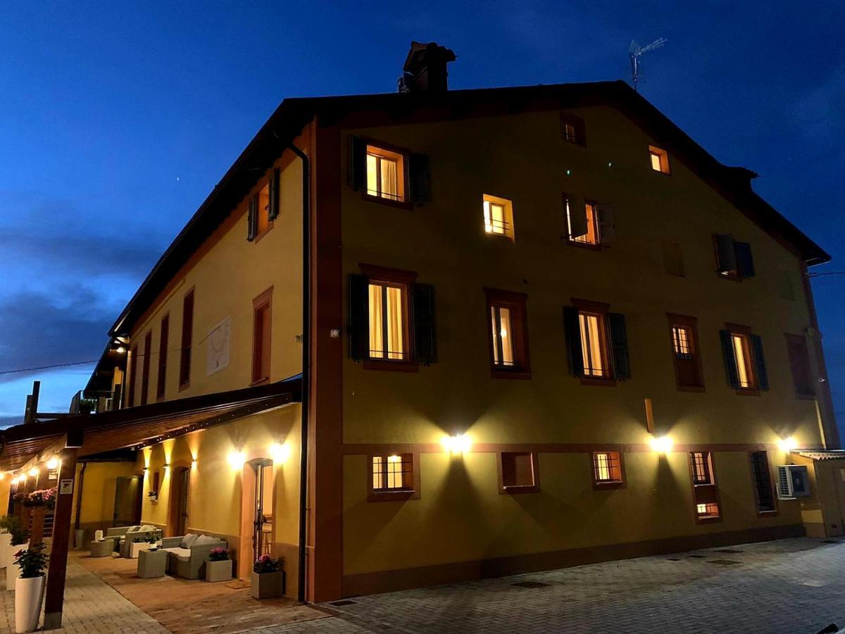 La Corte Country Rooms Modena Exteriör bild